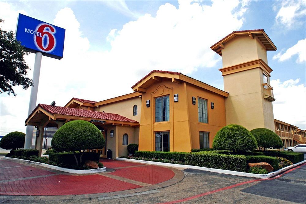 Motel 6-Dallas, Tx - Фармерс-Бранч Экстерьер фото